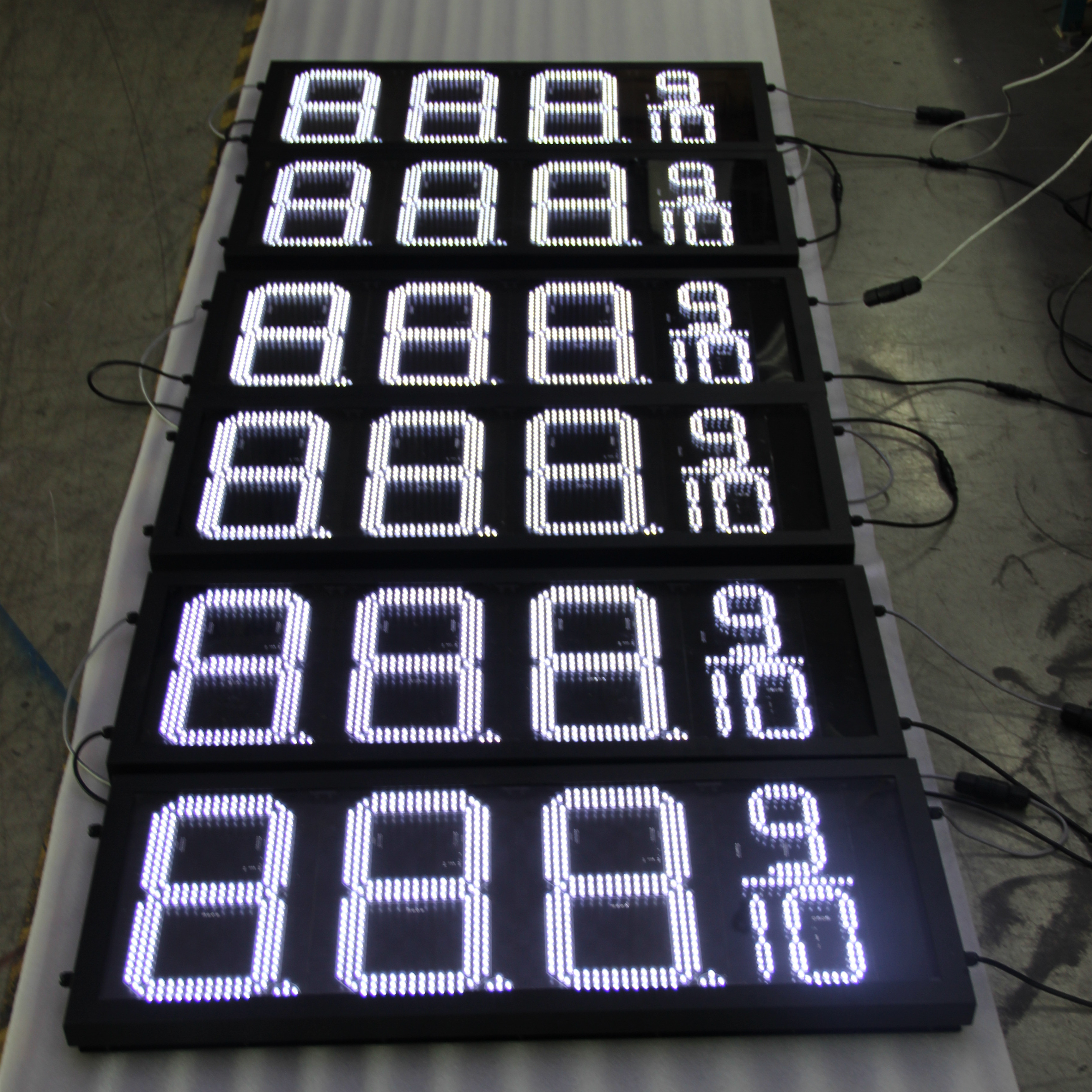 American led gas signs